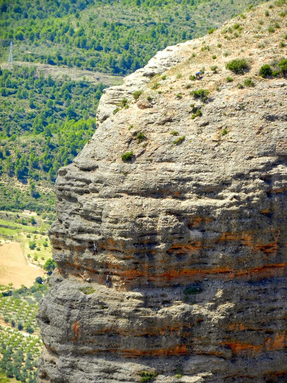 Vía del Silencio a la Visera. Autoprotección en Riglos.