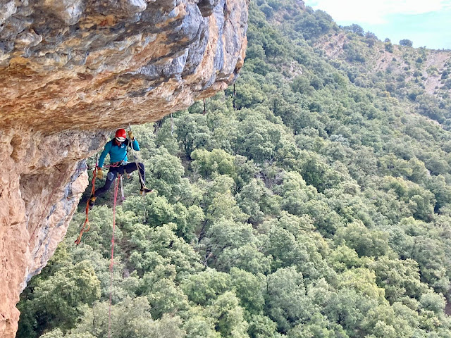 Desvirgation Wall 115m (A3/6a) Paret del Temps. Vilanova Meià