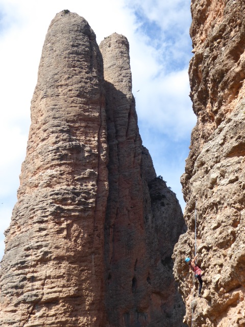 Barrancos + Ferrata y Escalada en los Pirineos. R&P - The Climb
