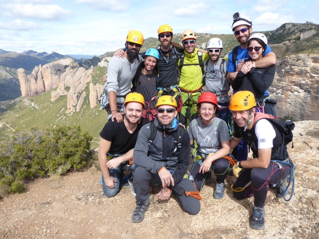 Barrancos + Ferrata y Escalada en los Pirineos. R&P - The Climb