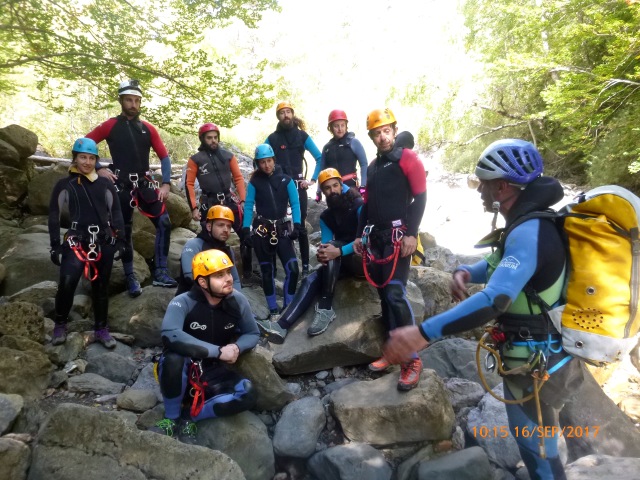 Barrancos + Ferrata y Escalada en los Pirineos. R&P - The Climb