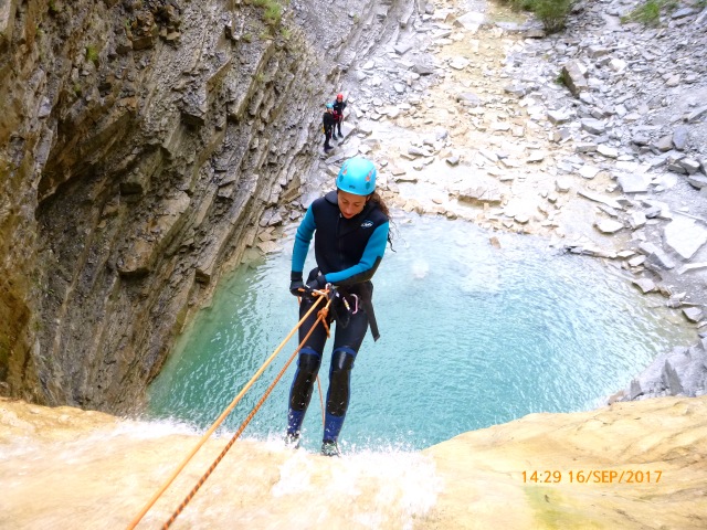 Barrancos + Ferrata y Escalada en los Pirineos. R&P - The Climb