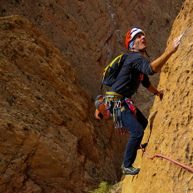 Canyon Apache y La lumiere . Taghia 2 de 5