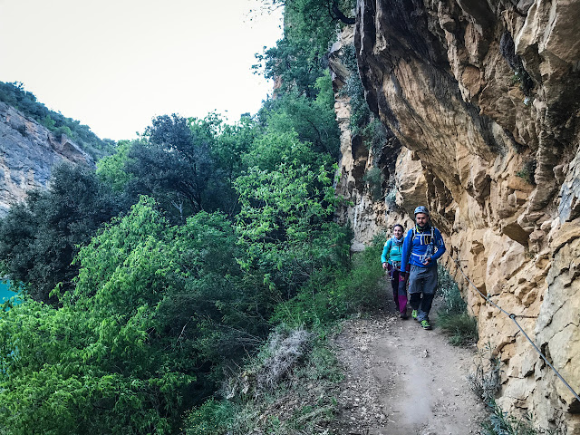 Diedro Gris Montrebei Cataluña, 430m V+/6a