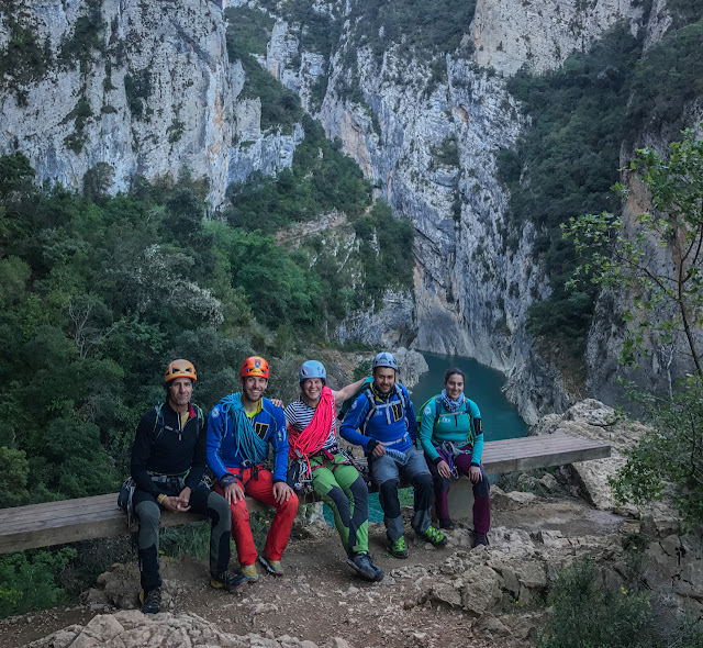 Diedro Gris Montrebei Cataluña, 430m V+/6a