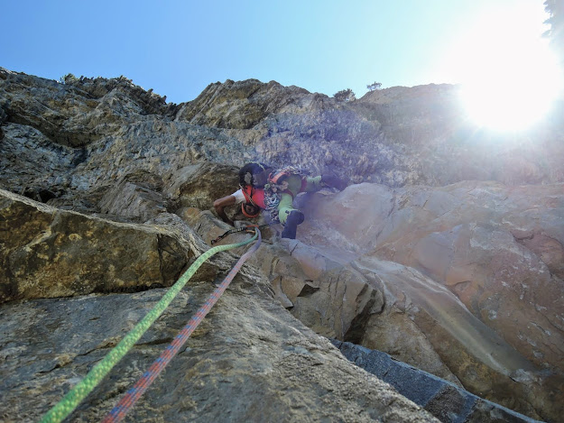 El Retorno del Jedi, ED 350m 6c+ (6b+ obl). Ordesa, pared cóncava.