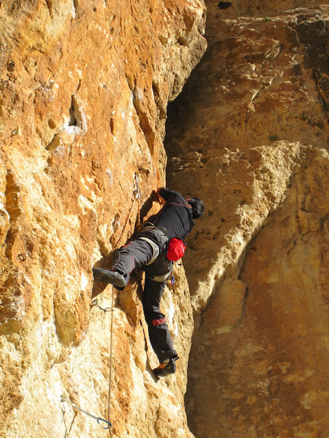 Entrepeñas. Piel Roja 7a y Flechazo 7b