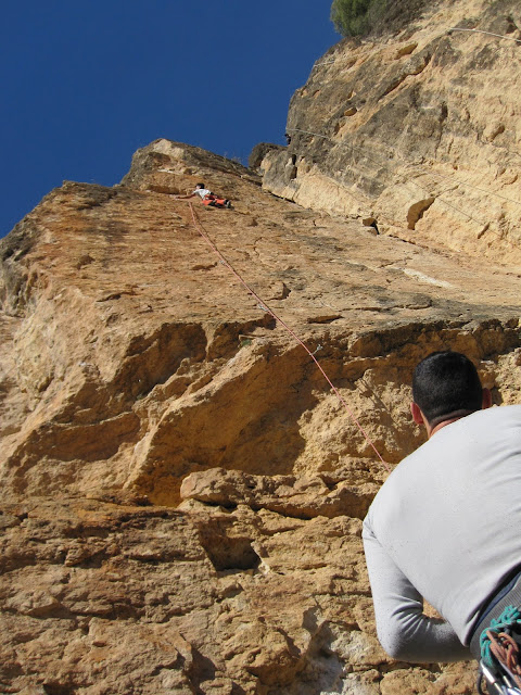 Entrepeñas. Piel Roja 7a y Flechazo 7b