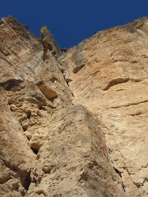 Entrepeñas. Piel Roja 7a y Flechazo 7b