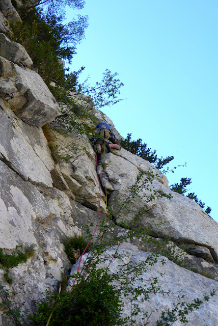 GUTZ 200m 6b/A1 (V+ obl.), Valle de Ansó, Pared del Mirador.