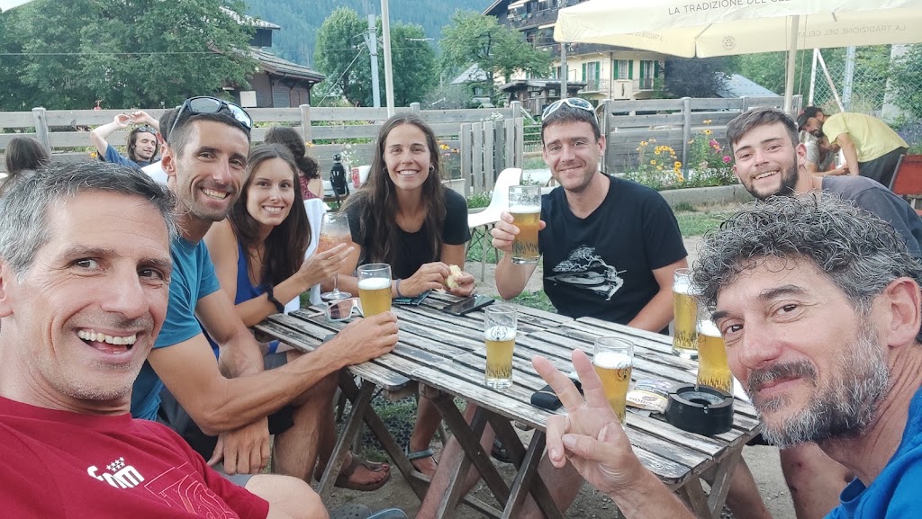 Arista NW a la Aguile de Blatiere, Chamonix.