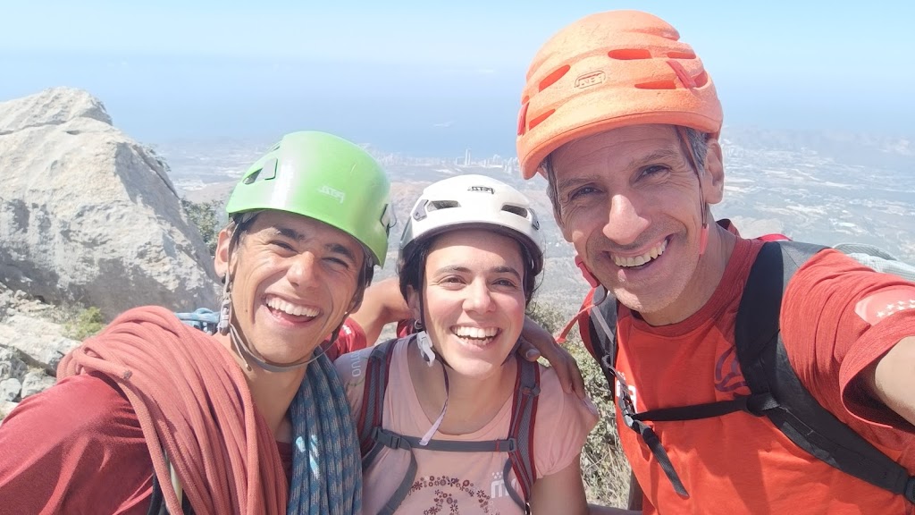 Matar o Morir 7a+ (6c/A2) 550m. Oeste Puig Campana