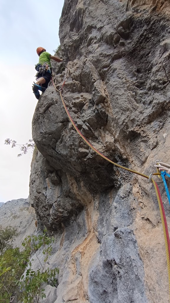 Vía The Big Grey Blue Eyes, Desfiladero del Cares. (180 m 7a+/6c Obl.)