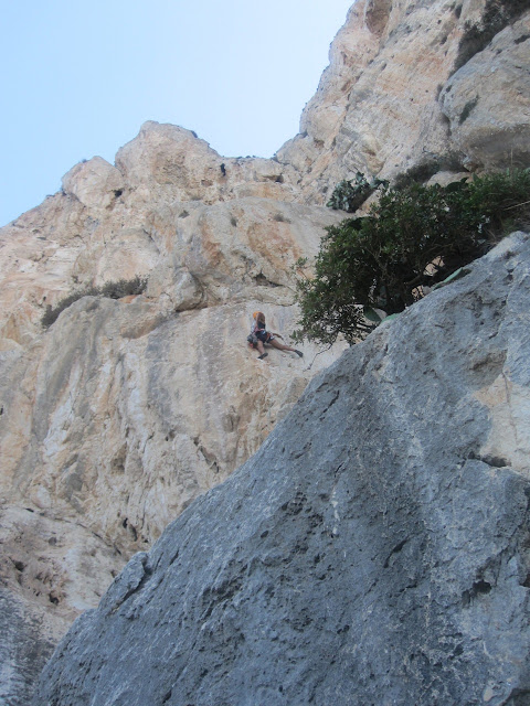 Los Miserables, 6c+, 140m. Peñón de Ifach. Calpe