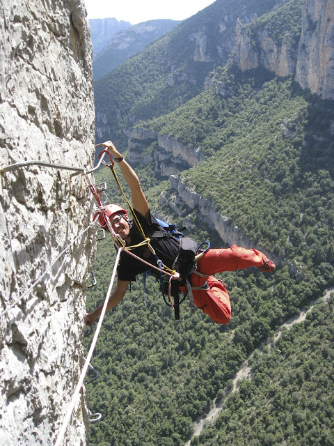 Oliana: Ferrata + Pared Bucólica + Cresta Montrebei