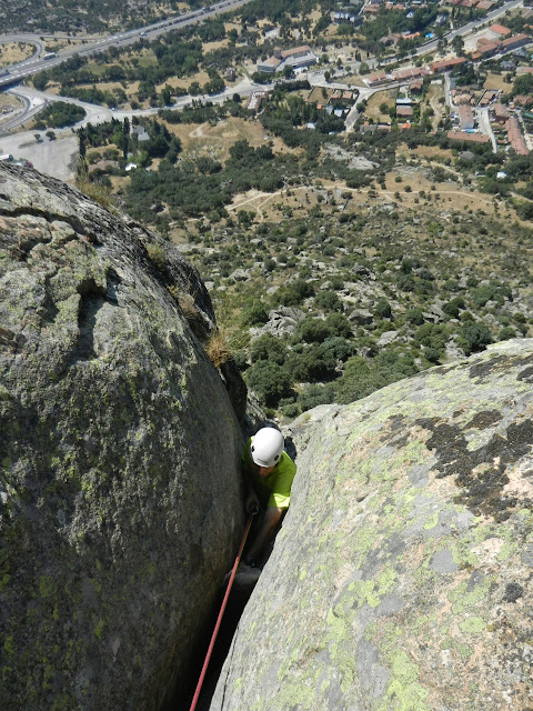 Rivas Acuña + Julito. Guiada al Pico de la Miel