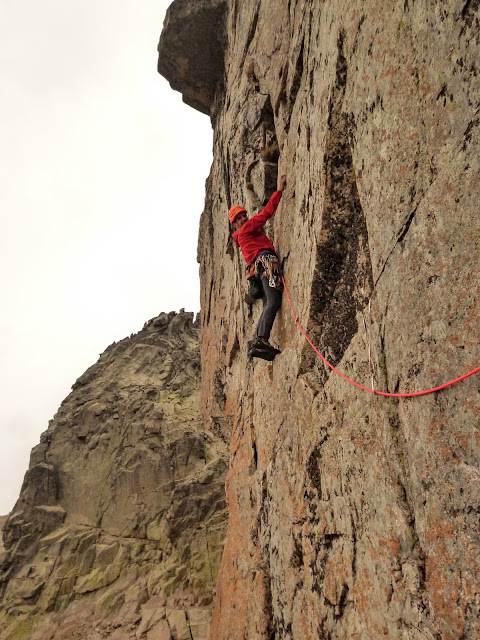 Vía Kenya - Risco Moreno - Gredos 100m/6a