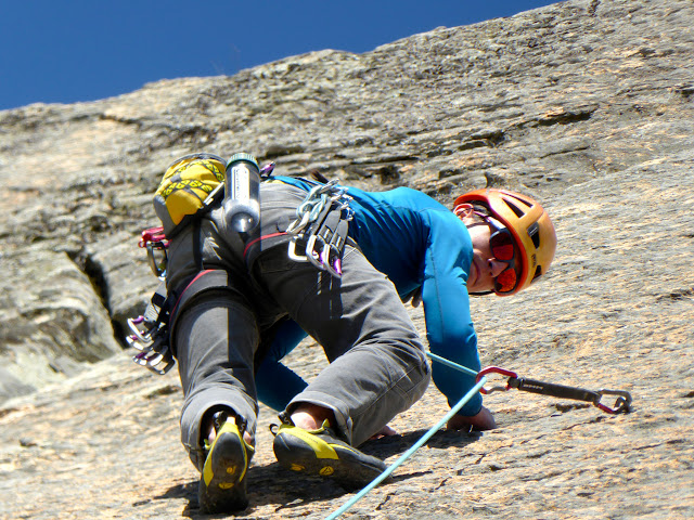 Vuelta a escalar; Cabrera+Patones