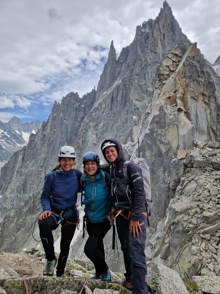 Escalada vía Couzy a la Aguile de la M, Chamonix.